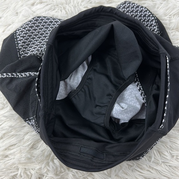 Lululemon Real Quick Short *Perforated 3.5" Monochromic Black - Picture 4 of 6